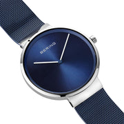 V3H073AEC365B708BF24909B3497CD449A7R7464903P4