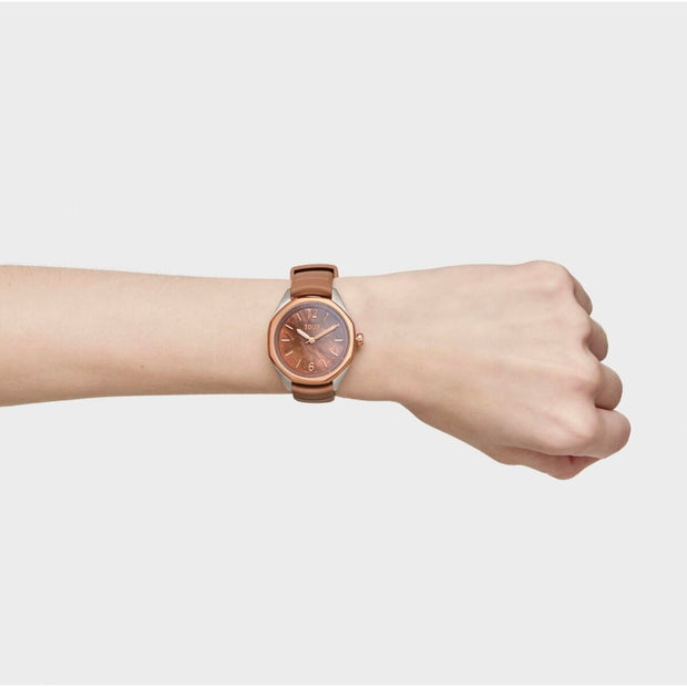 V2H4E033CA4E74F2BB5D0BC2EE46CF0F029R7397003P5